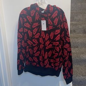 Men’s Nike hoodie NWT